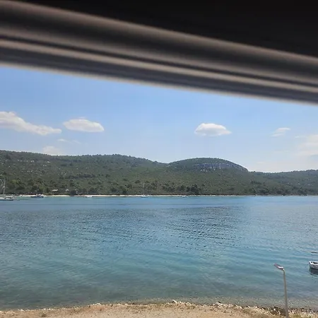 5m To Sea, Breathtaking View, Newly Renovated Apartamento