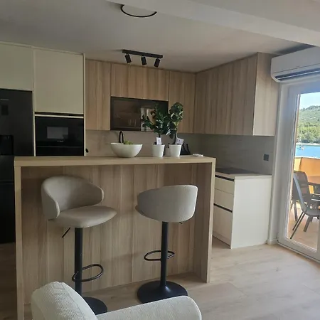 Apartmán 5m To Sea, Breathtaking View, Newly Renovated