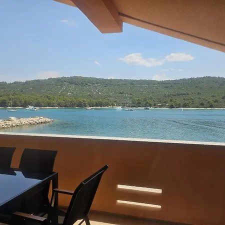 5m To Sea, Breathtaking View, Newly Renovated